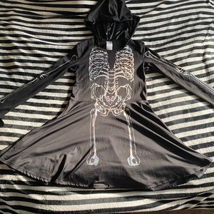 Spirit Halloween Skeleton Hooded Dress
